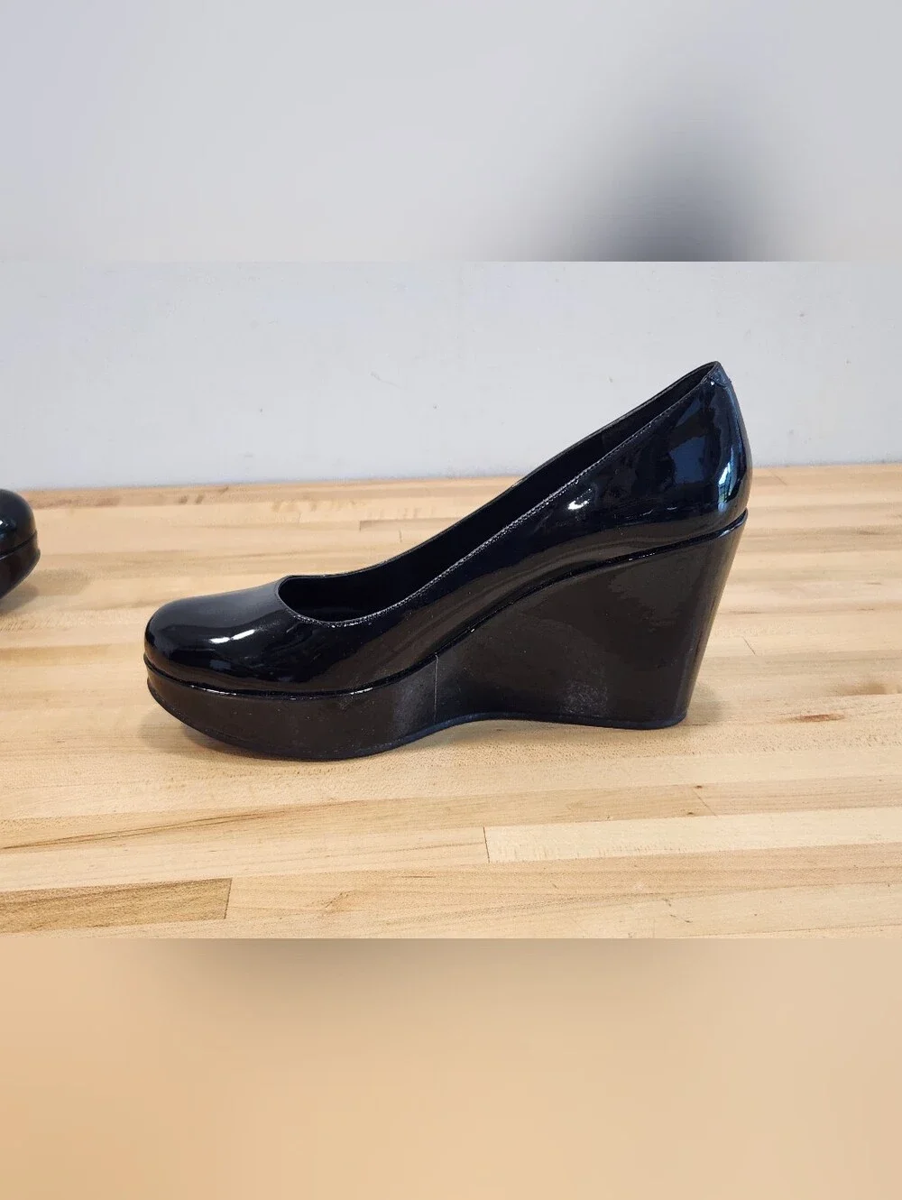 Marc by Marc Jacobs Black Patent Leather Platform Wedge Heels Size 37 US 7